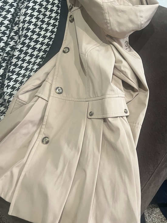 Calvin Klein Jackets & Blazers - Calvin Klein Light Beige Hooded Pleated Trench Coat